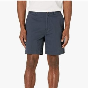 Amazon Essentials Men's Classic-Fit 7" Short